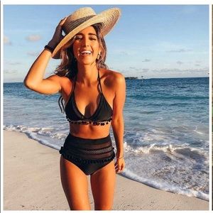 High waist bikini In black